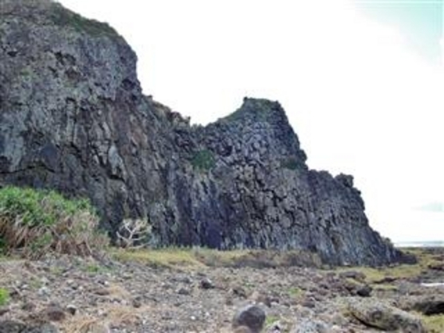 「タチジャミ自然公園」(久米島)_タチジャミ(立神)