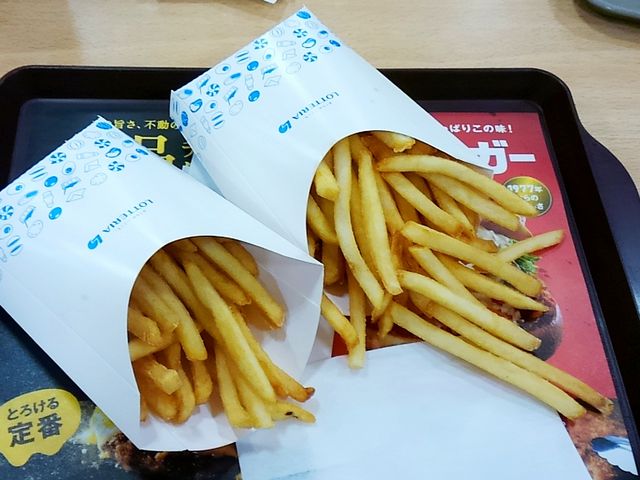 半額キャンペーンのポテト_ロッテリアアピタ伊賀上野店