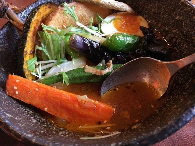 野菜とチキンのカレー_奥芝商店 函館店 道南でSHOW