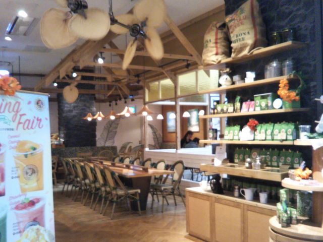 『HONOLULU COFFEE(ホノルルコーヒー) イオンモール幕張新都心店』。_HONOLULU COFFEE(ホノルルコーヒー) イオンモール幕張新都心店