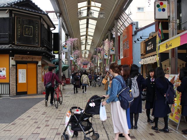 アーケードが便利_大須観音商店街
