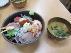 すずめめだかさんのおかもと 竹崎駅前店への投稿写真1