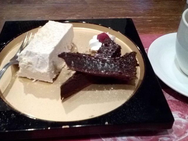 ニーニャニーニョ 桜小町大垣店