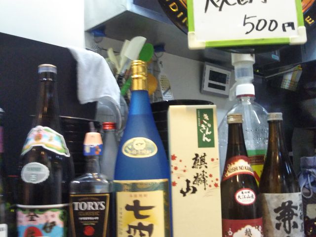 プレミアムなお酒が、1杯500円で飲めます!
ワイン・日本酒・焼酎など。_ラーメン 輝