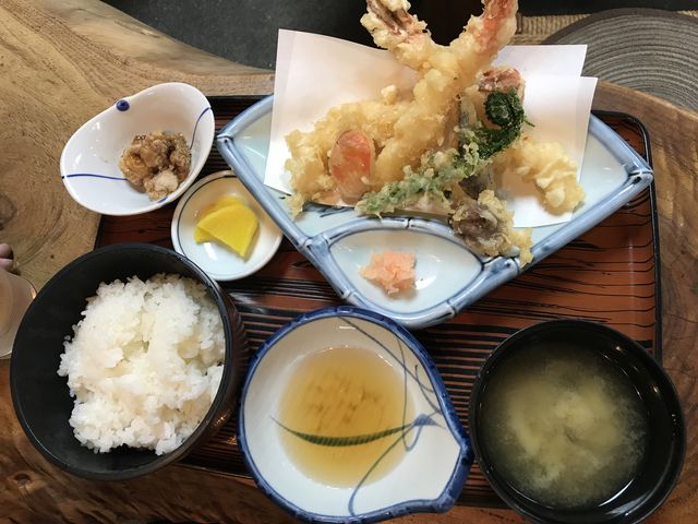 天ぷら定食 1080円_富田屋