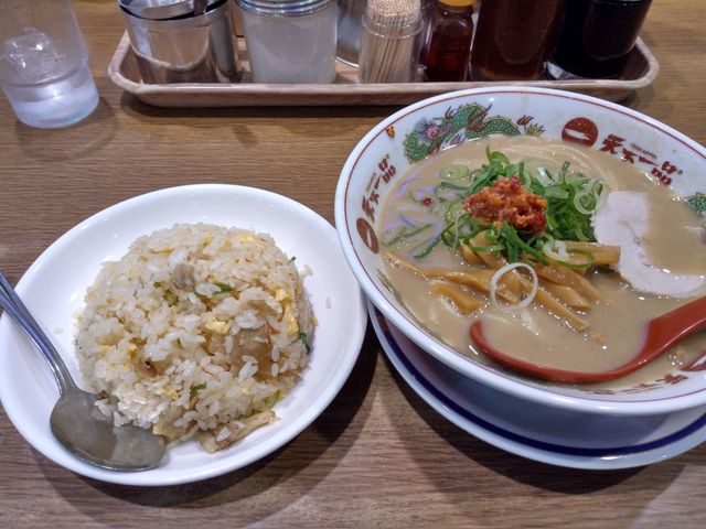 チャーハンセット_天下一品千里小野原店