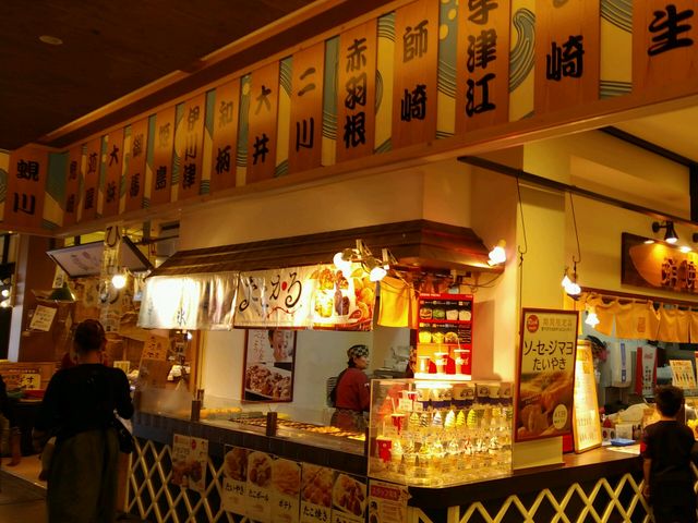 おさかな市場内、蛸焼工房ラグーナ店_蛸焼工房 ラグーナ店