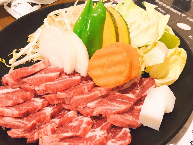 上ラムセット野菜焼き、上ラム、味噌汁、ライス、小鉢付きで一人前1200円台_ジンギスカンハウス遠野食肉センター
