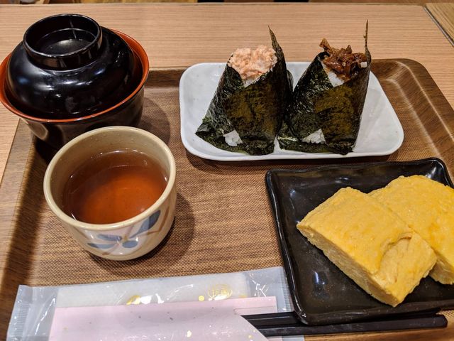 おにぎりセット_おにぎり家一粒 梅田店