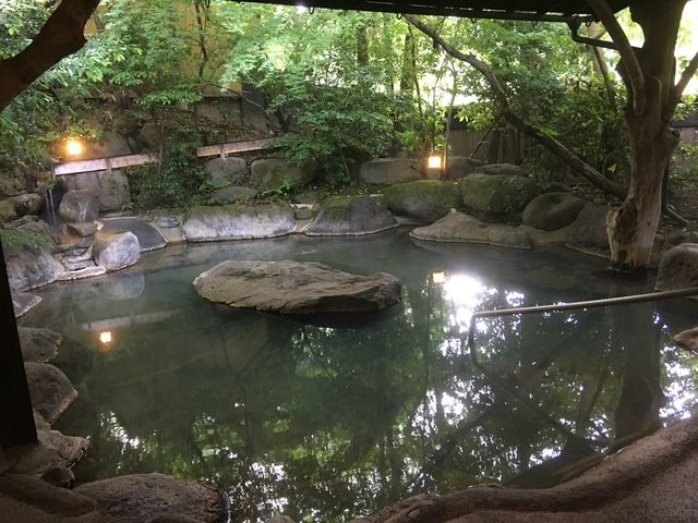 山しのぶさんの女性露天風呂_小田温泉