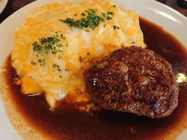 ハンバーグ_カフェレストラン瑠奈