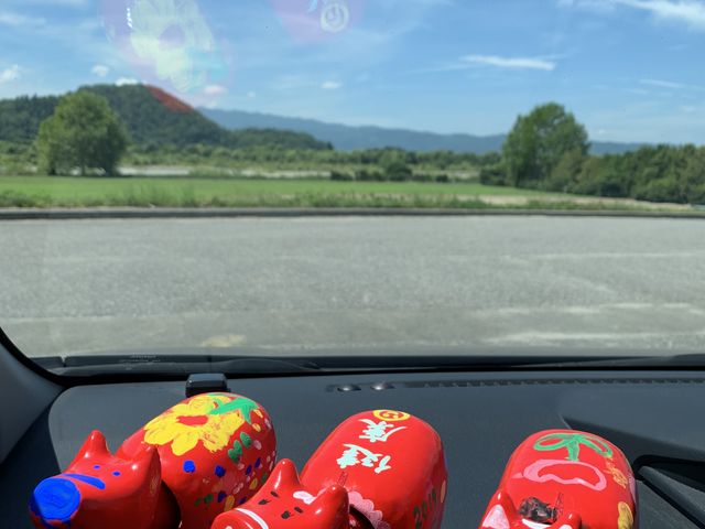 3人それぞれ個性ある赤ベコちゃんできました!_会津幸泉小法師