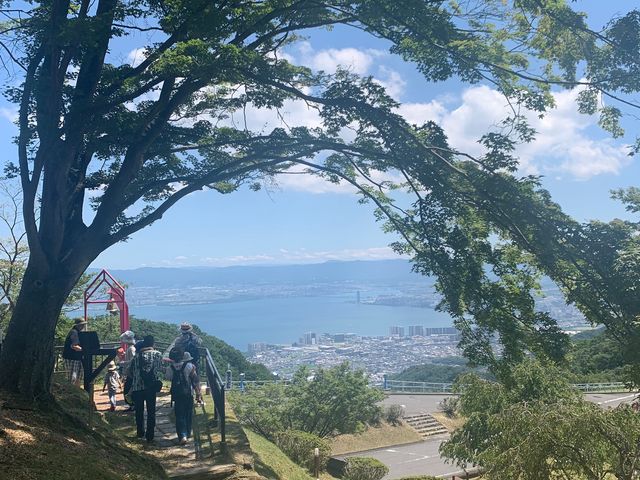 幸せの鐘?のようなものもありました。_比叡山ドライブウェイ夢見が丘