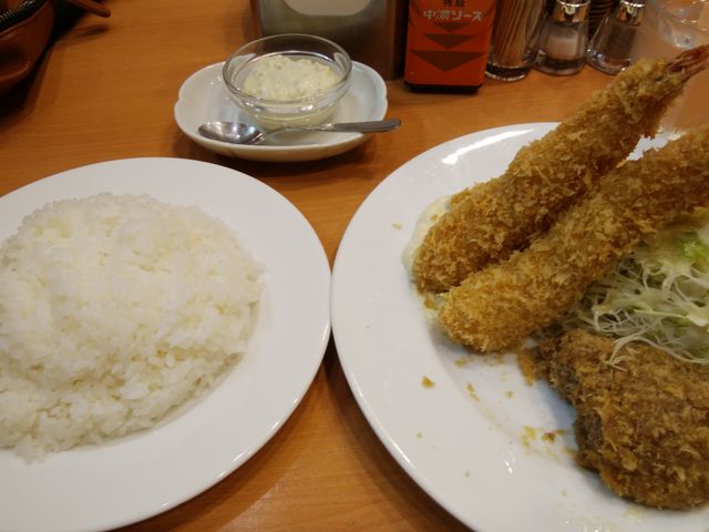 メンチカツも美味しかったです。_七條