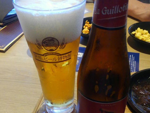 苦味の効いたベルギービール『ギロチン』_世界のビール博物館 大名古屋ビルヂング店