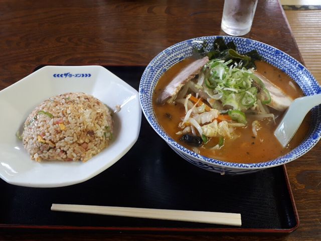 辛みそラーメンのBセット_どさん子大将厚木店