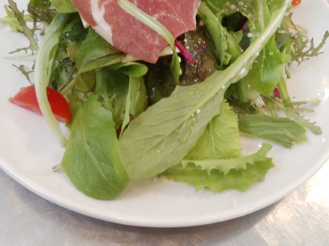 ランチセットのサラダ_PIZZAMAN. OIMACHI (ピッツァマン オオイマチ)