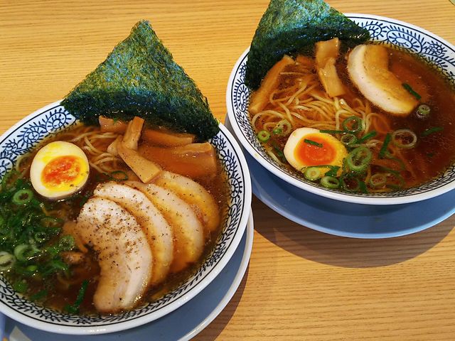 チャーシュー麺と醤油ラーメン_丸源ラーメン都島店