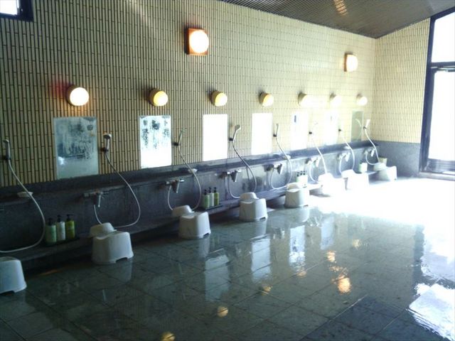 内湯・カラン_国際ホテル菊池笹乃屋