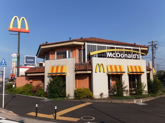 店舗外観:西側から撮影_マクドナルド水口店