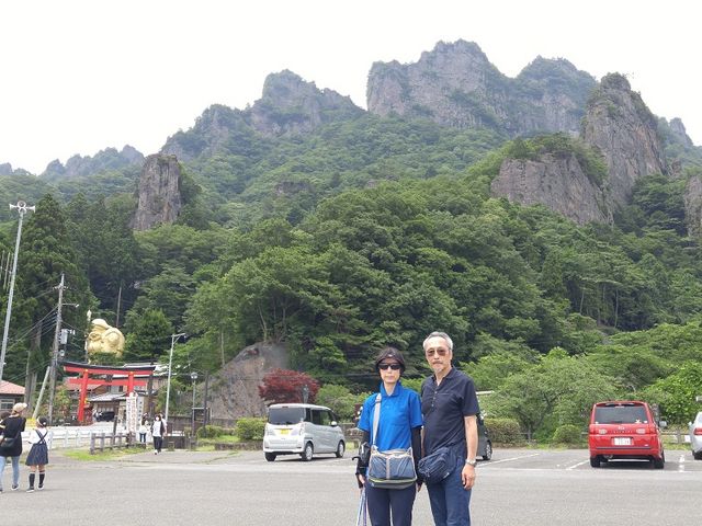 駐車場から観る妙義山_中之嶽神社