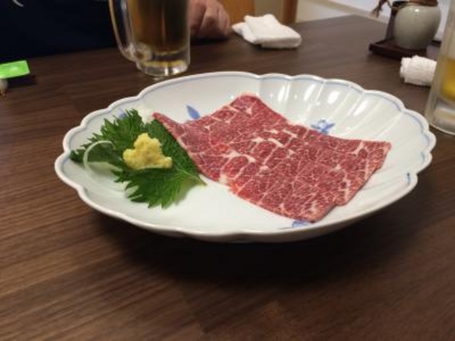 馬刺し_馬料理専門 天國