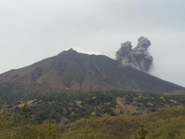 まさかの噴火_有村溶岩展望所