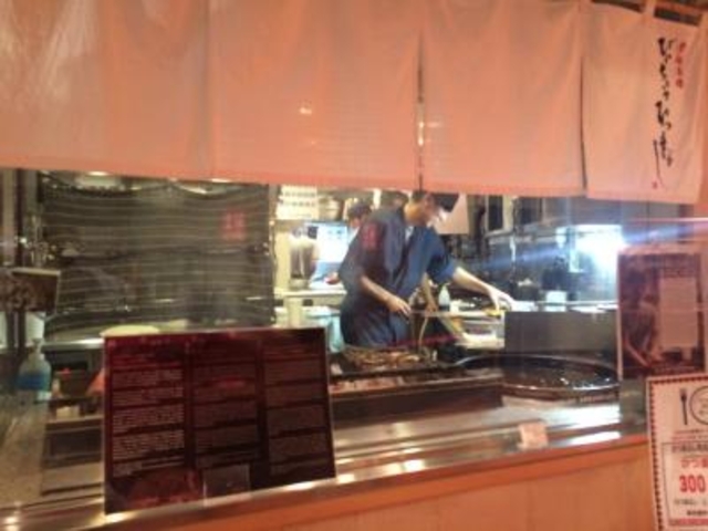 焼いてます_ひつまぶし名古屋・備長・東京スカイツリー・ソラマチ店