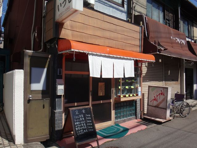 店構え。_いづも食堂