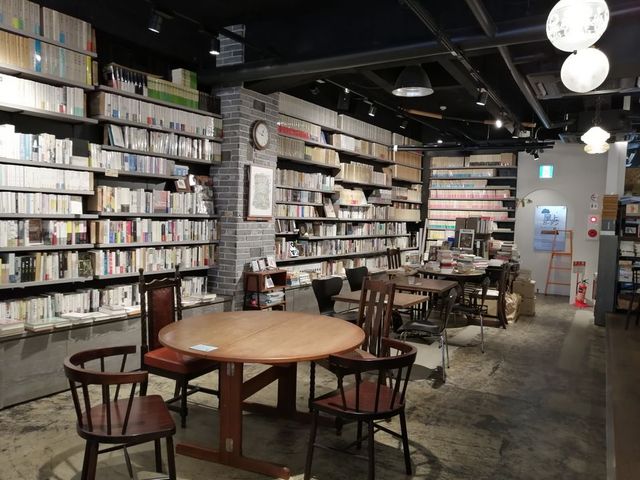 店内4_古本と珈琲モジカ
