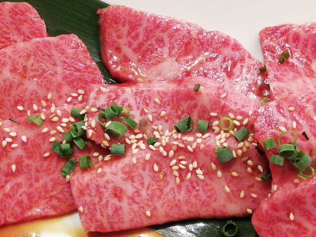 この日は上等の良い肉質でした_炭火焼肉 琉宮苑