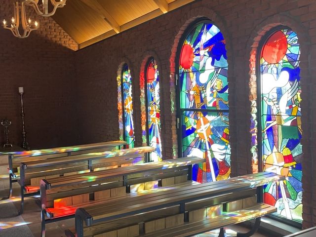 館内は撮影禁止なので外のチャペルです。_藤城清治美術館 那須高原
