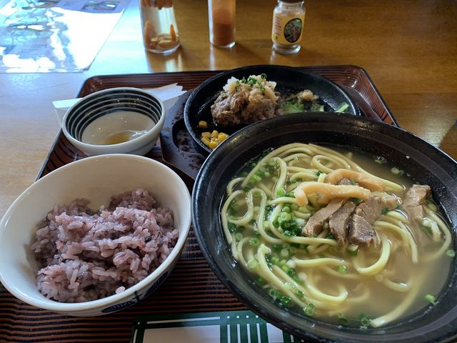八重山料理ゆらてぃく