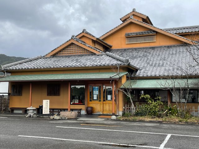 風情ある店構え_海鮮茶屋 うを佐