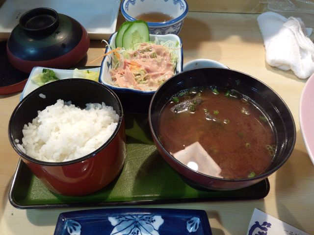 ごはんと赤だし_かめや