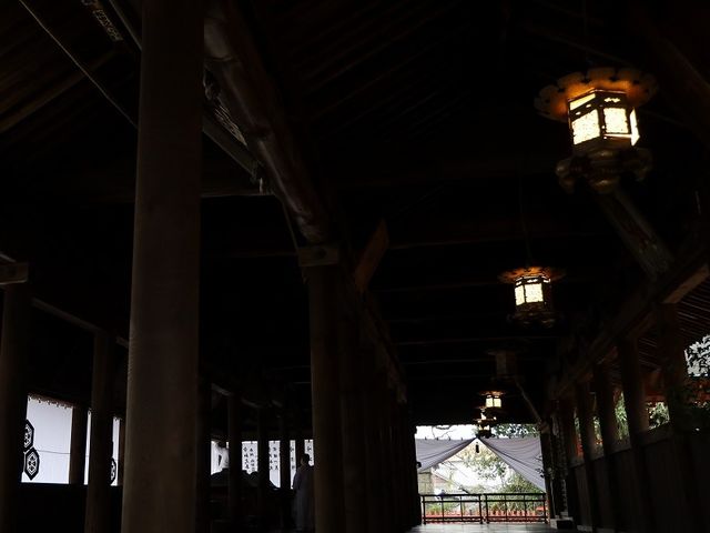 拝殿内部。_地御前神社