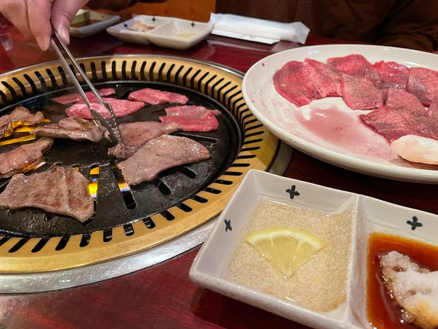 分厚いタン_焼肉太陽
