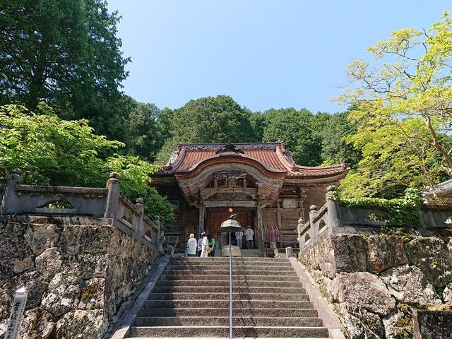 本堂へ_明石寺
