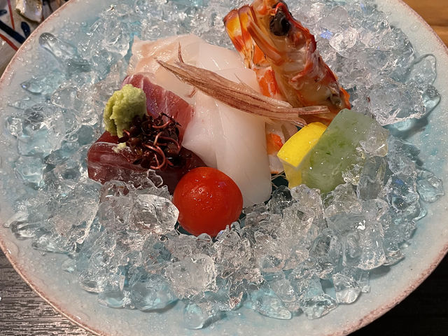 今日水揚げされた海老、イカ、トロも美味しい_緑彩