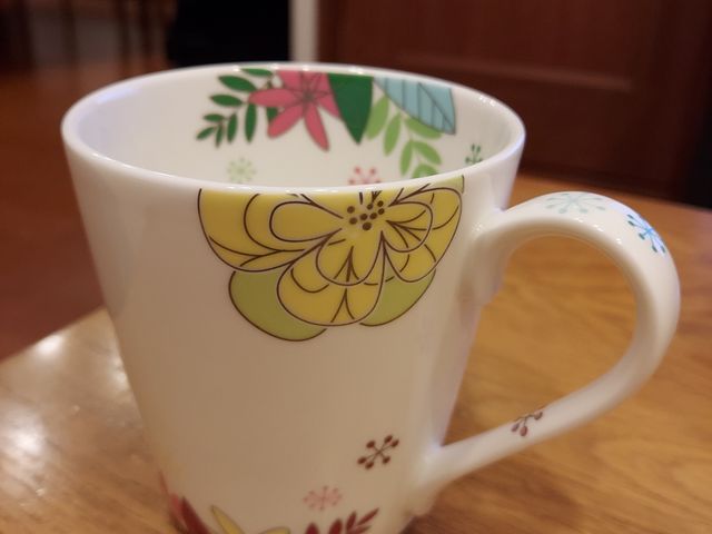 丁寧に梱包されて届きます_NARUMI Factory Shop絵付体験