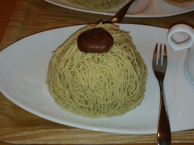 こんなに大きいのにもたれず食べれました。_信州・里の菓工房