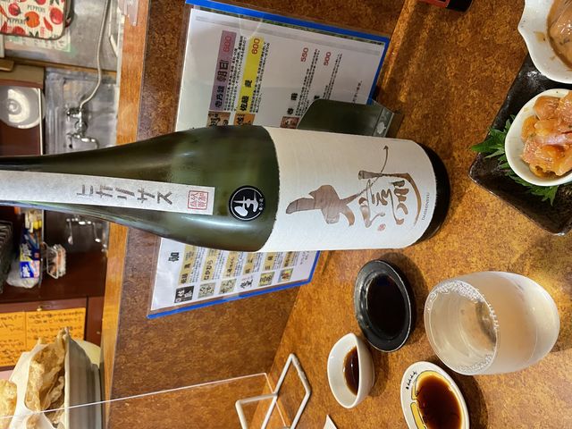 地酒も色々あるよ_家庭料理の店 伽羅