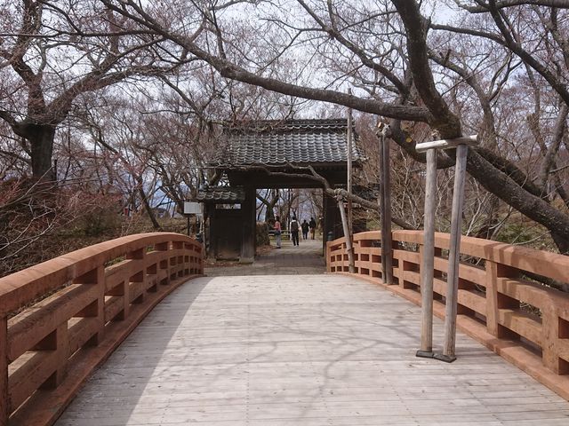高遠城址公園 問屋門