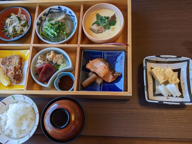 平日限定の松風ランチです。_松籟亭
