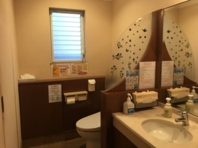 トイレもお洒落_満月