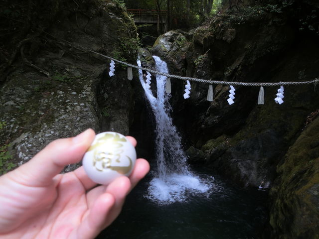 やんまあさんの東の滝の投稿写真1