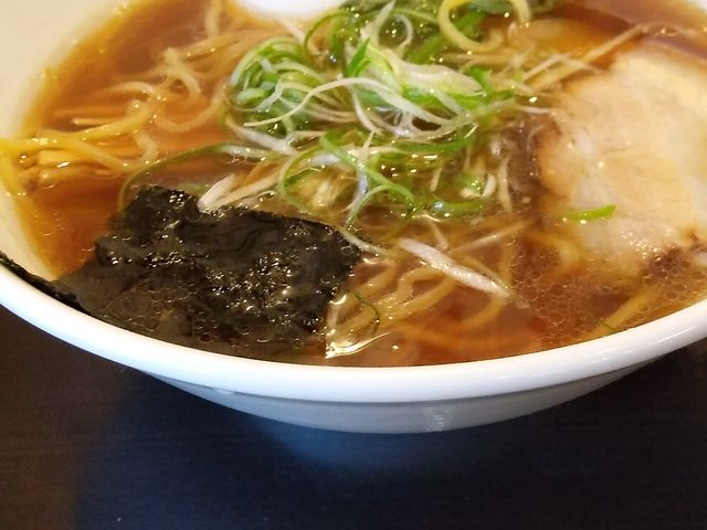 しょうゆラーメン・700円_三角山五衛門ラーメン