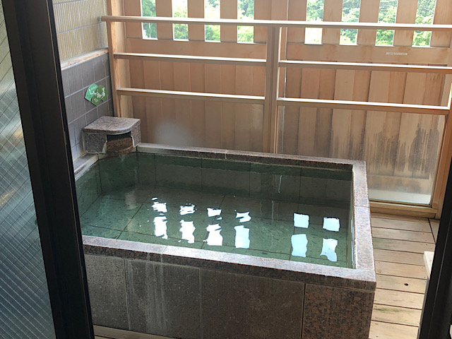 部屋付き露天風呂_お宿玉樹