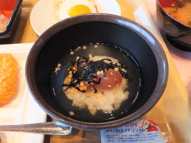 まぐろ茶漬け(朝食バイキング)_グランドメルキュール和歌山みなべリゾート&スパ