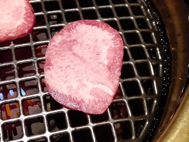 上タン・2,800円_味楽苑 両替町店